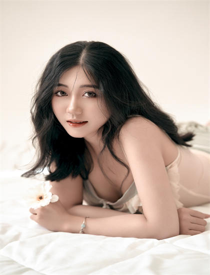 表演艺术解析：拆弹英雄的特效的视觉奇观与技术实现 理解表演与导演的配合